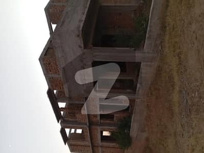 Structure