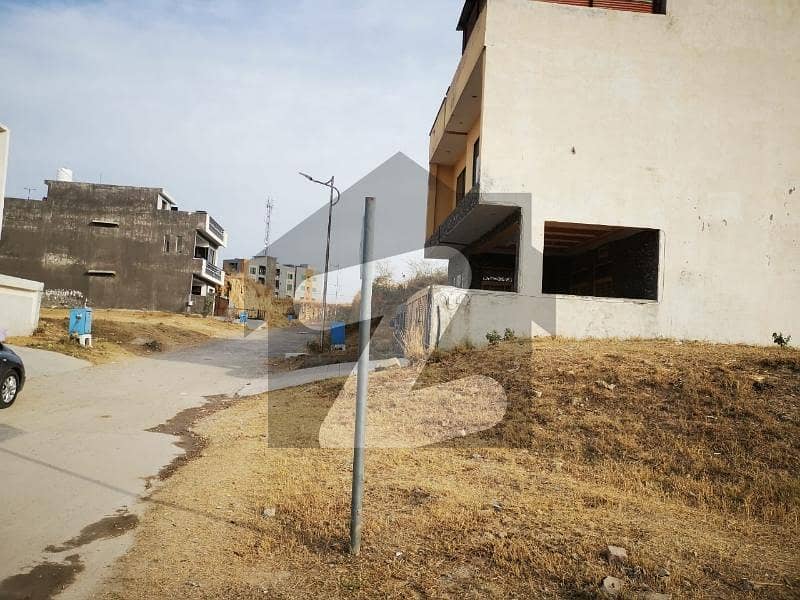 8 Marla Residential Corner Plot Available For Sale In Multi Garden MPCHS B-17 Block C . 8 Marla Residential Corner Plot Available For Sale In Multi Garden MPCHS B-17 Block C .