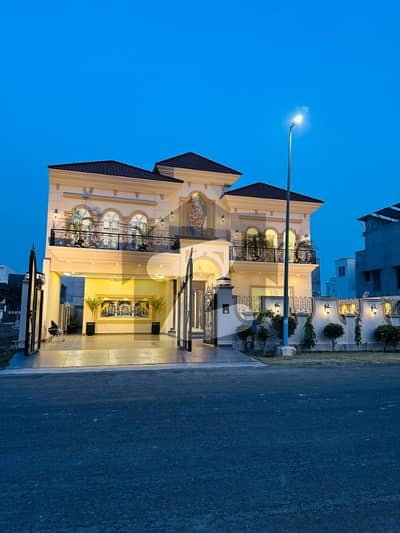 1 Kanal Spanish Villa Available For Sale In Royal Orchard Multan.