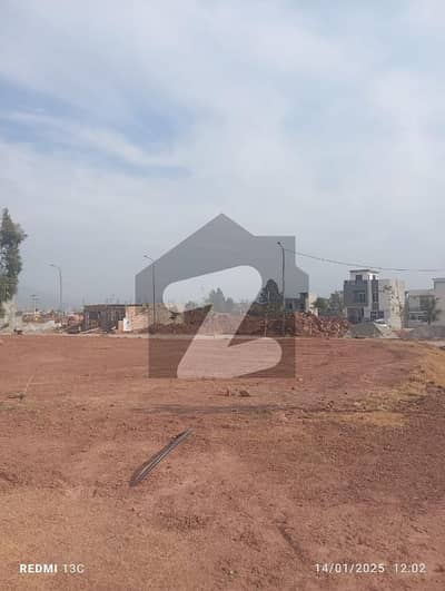 PARK VIEW CITY ISLAMABAD B BLOCK NEAR TO MOSQU 1 kanal PLOT FOR SALE