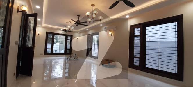 پی ای سی ایچ ایس جمشید ٹاؤن,کراچی میں 9 کمروں کا 11 مرلہ مکان 4.99 لاکھ میں کرایہ پر دستیاب ہے۔ پی ای سی ایچ ایس جمشید ٹاؤن,کراچی میں 9 کمروں کا 11 مرلہ مکان 4.99 لاکھ میں کرایہ پر دستیاب ہے۔