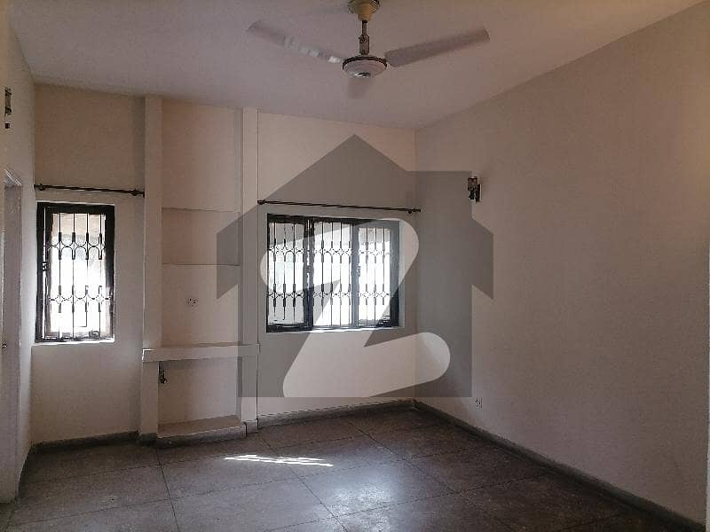 10 Marla Flat for sale in Askari