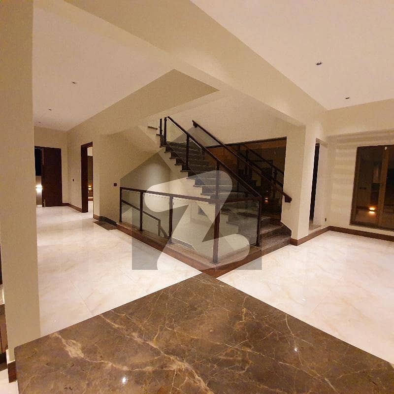 500 Yards Villa With Full Basement 6 Bed DD A++ Solid Construction With Cinema Room Grand Mosque View