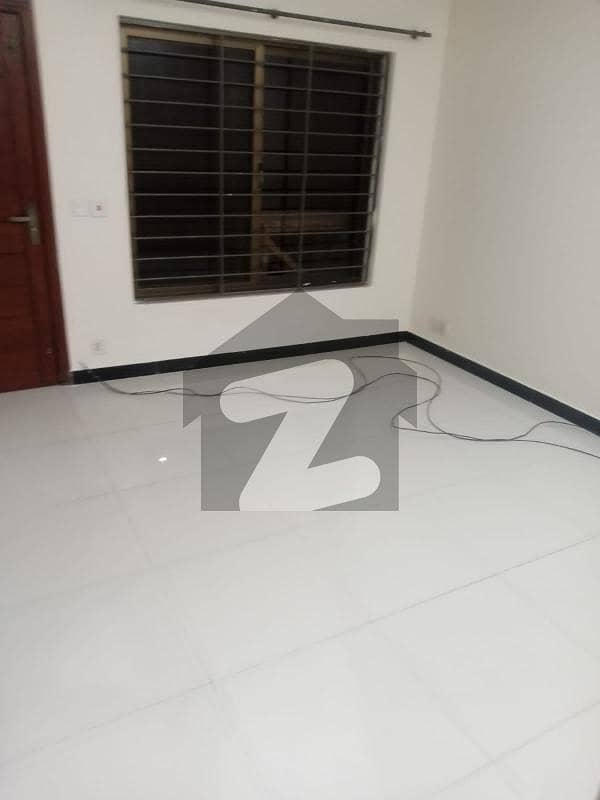 آئی ۔ 8 اسلام آباد میں 3 کمروں کا 12 مرلہ زیریں پورشن 1.6 لاکھ میں کرایہ پر دستیاب ہے۔ آئی ۔ 8 اسلام آباد میں 3 کمروں کا 12 مرلہ زیریں پورشن 1.6 لاکھ میں کرایہ پر دستیاب ہے۔
