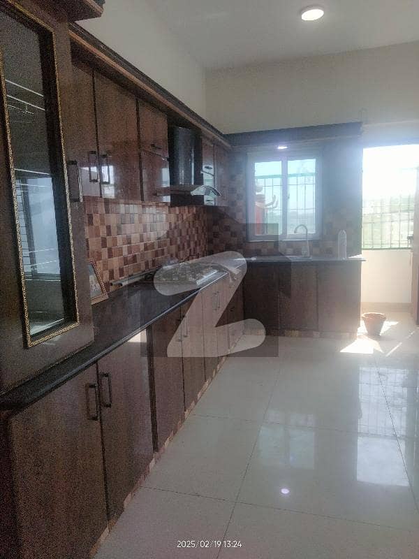 4 Bedroom Apartment for Sale in Bath Island Height