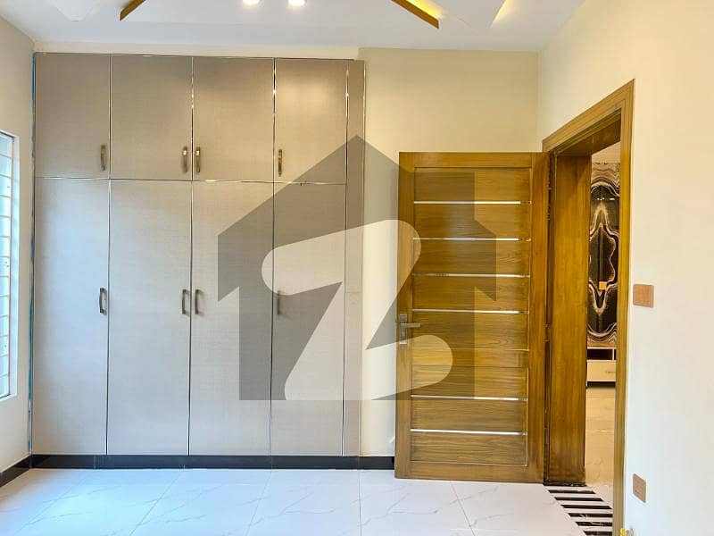NEW 4BED HOUSE ON PRIME LOCATION NEW 4BED HOUSE ON PRIME LOCATION