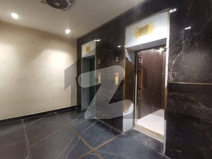 3 BED DRAWING DINNING AVAILABLE FOR RENT