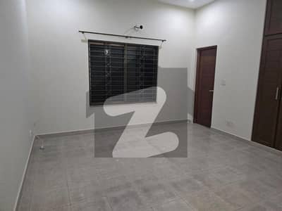 1 Kanal Upper Portion Phase 8, For Rent In Eden City Society Block B.