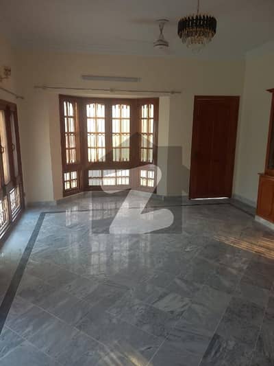 Beautifull Upper Portion For Rent In F-11
