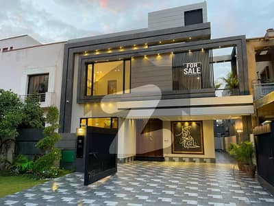 10 Marla Residential House For Sale In Jasmine Block With Gas LDA Approved Nearby School, Mosque, ATM and Commercial Market 10 Marla Residential House For Sale In Jasmine Block With Gas LDA Approved Nearby School, Mosque, ATM and Commercial Market