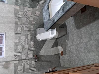 جی ۔ 13 اسلام آباد میں 7 کمروں کا 10 مرلہ مکان 2.5 لاکھ میں کرایہ پر دستیاب ہے۔ جی ۔ 13 اسلام آباد میں 7 کمروں کا 10 مرلہ مکان 2.5 لاکھ میں کرایہ پر دستیاب ہے۔