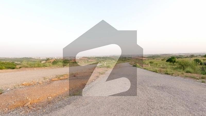 MAIN MARGALLA ROAD PLOT FOR SALE MAIN MARGALLA ROAD PLOT FOR SALE