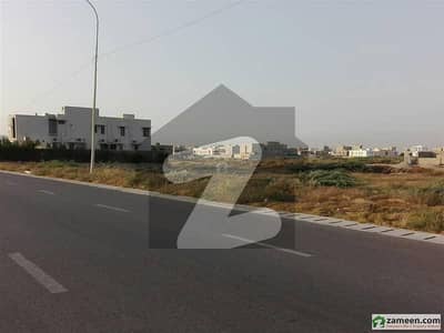 Spacious 1000 Square Yards Prime Beachfront Plot For Sale In DHA Phase 8