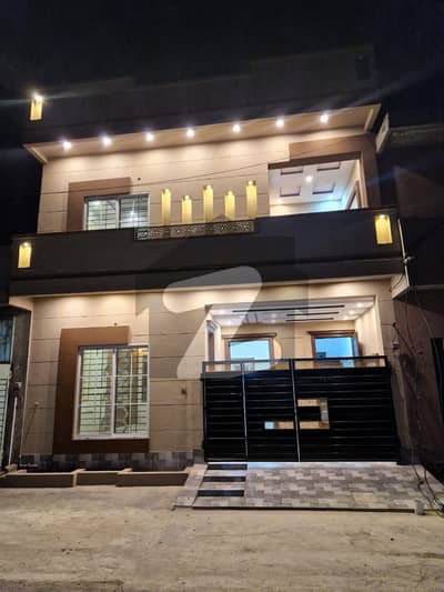 4 MARLA BRAND NEW HOUSE FOR SALE   HIGH COURT SOCIETY PHASE 2  COLLAGE ROAD LAHORE