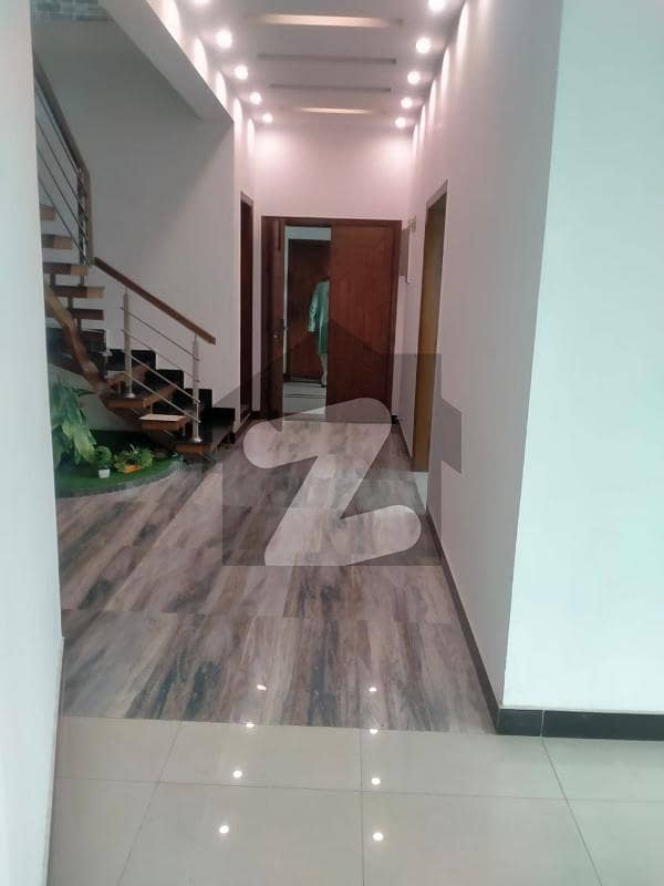 Modern 3 Bedroom Semi Furnished Apartment Available On Rent! Modern 3 Bedroom Semi Furnished Apartment Available On Rent!