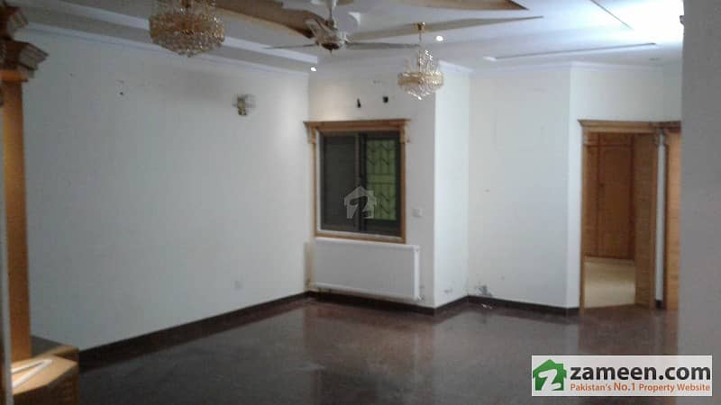 New 10 Marla Ground Portion For Rent In Bahria Town Phase 3