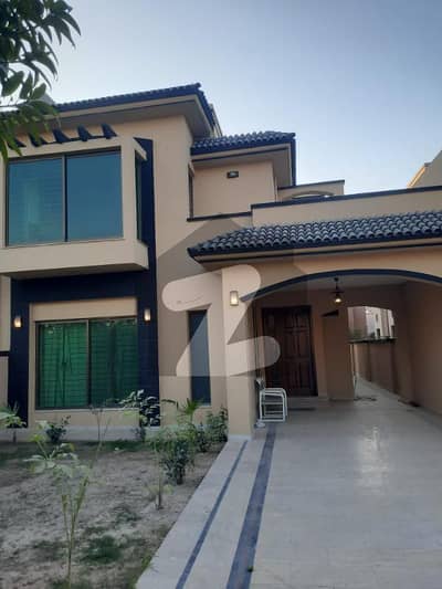 12 Marla Beautiful House Available For Rent In Lake City Sector M-1