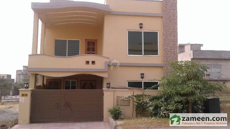 10 Marla Upper Portion For Rent In Bahria Town Phase 3