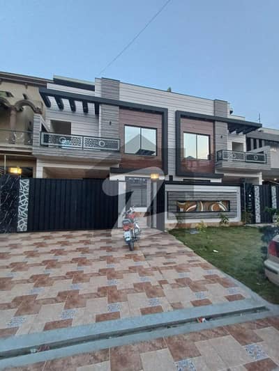 آرکیٹیکٹس انجنیئرز ۔ بلاک بی آرکیٹیکٹس انجنیئرز ہاؤسنگ سوسائٹی,لاہور میں 5 کمروں کا 10 مرلہ مکان 4.15 کروڑ میں برائے فروخت۔ آرکیٹیکٹس انجنیئرز ۔ بلاک بی آرکیٹیکٹس انجنیئرز ہاؤسنگ سوسائٹی,لاہور میں 5 کمروں کا 10 مرلہ مکان 4.15 کروڑ میں برائے فروخت۔