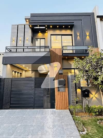 5 Malra Luxury House With Gas Connection Available For Sale In Sector D Bahria Town Lahore 5 Malra Luxury House With Gas Connection Available For Sale In Sector D Bahria Town Lahore