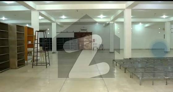 Triple story insulated building. 31500 Square Feet Warehouse For Rent In Industrial Estate ( Temperature control building ) Triple story insulated building. 31500 Square Feet Warehouse For Rent In Industrial Estate ( Temperature control building )