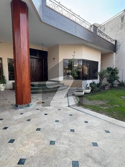 26 Marla House Tile Floor 6 Bed