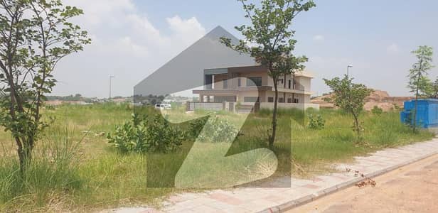 ڈی ایچ اے فیز 5 - سیکٹر سی ڈی ایچ اے ڈیفینس فیز 5,ڈی ایچ اے ڈیفینس,اسلام آباد میں 2 کنال رہائشی پلاٹ 7.45 کروڑ میں برائے فروخت۔ ڈی ایچ اے فیز 5 - سیکٹر سی ڈی ایچ اے ڈیفینس فیز 5,ڈی ایچ اے ڈیفینس,اسلام آباد میں 2 کنال رہائشی پلاٹ 7.45 کروڑ میں برائے فروخت۔