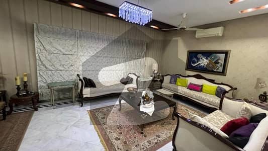 ڈی ایچ اے فیز 8 سابقہ پارک ویو ڈی ایچ اے فیز 8,ڈی ایچ اے ڈیفینس,لاہور میں 5 کمروں کا 1 کنال مکان 8.6 کروڑ میں برائے فروخت۔ ڈی ایچ اے فیز 8 سابقہ پارک ویو ڈی ایچ اے فیز 8,ڈی ایچ اے ڈیفینس,لاہور میں 5 کمروں کا 1 کنال مکان 8.6 کروڑ میں برائے فروخت۔