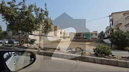 ڈی ایچ اے فیز 7 ڈی ایچ اے ڈیفینس,کراچی میں 2 کنال رہائشی پلاٹ 15.0 کروڑ میں برائے فروخت۔