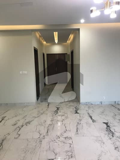 BRAND NEW GROUND FLOOR 3 BEDROOM APARTMENT AVAILABLE FOR RENT