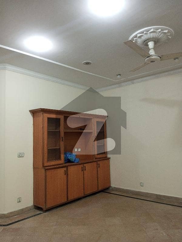 Upper Portion For Rent Upper Portion For Rent