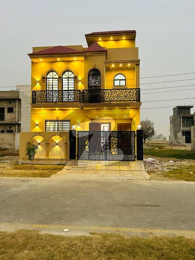 Most Beautiful 5 Marla Brand New Owner Build Facing Park House For Sale very Hot Location in Central Park Lahore