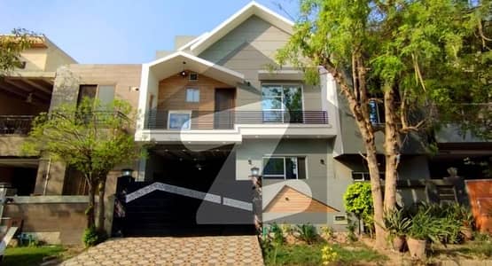 House Is Available For Sale In  Dream Gardens