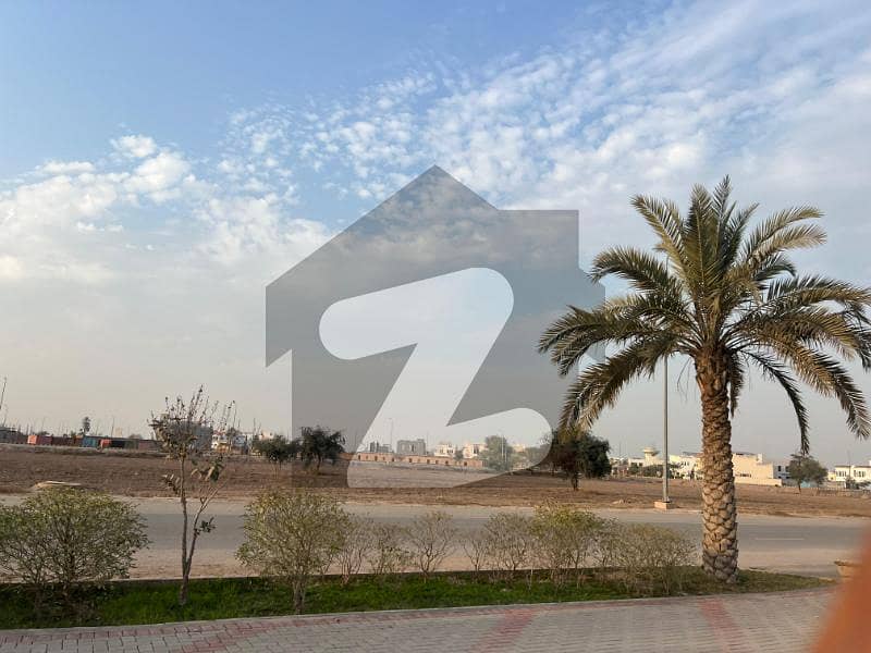 ڈی ایچ اے رومانزا گالف کمیونٹی ڈی ایچ اے ڈیفینس,ملتان میں 1 کنال رہائشی پلاٹ 2.45 کروڑ میں برائے فروخت۔ ڈی ایچ اے رومانزا گالف کمیونٹی ڈی ایچ اے ڈیفینس,ملتان میں 1 کنال رہائشی پلاٹ 2.45 کروڑ میں برائے فروخت۔