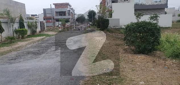 1 KANAL RESIDENTIAL PLOT FOR SALE NEAR TO MAIN ROAD & PARK PRIME LOCATION 1 KANAL RESIDENTIAL PLOT FOR SALE NEAR TO MAIN ROAD & PARK PRIME LOCATION