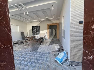It'S A Brand New Tasteful 35/70 House In Khayaban E Khalid