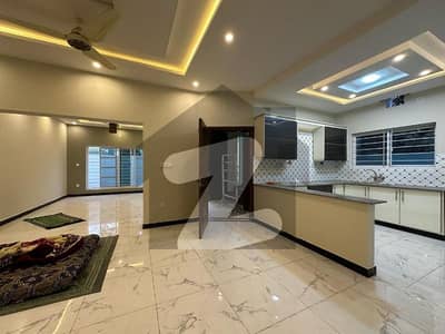 10 Marla House Double Storey Available Very Prim Location Luxury Modern Stylish Designer House