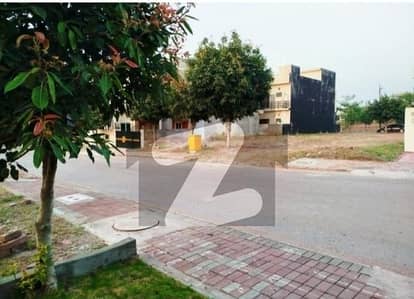 1 Kanal Margalla Facing Plot For Sale Full Highted location. Sector F , bahria Enclave Islamabad