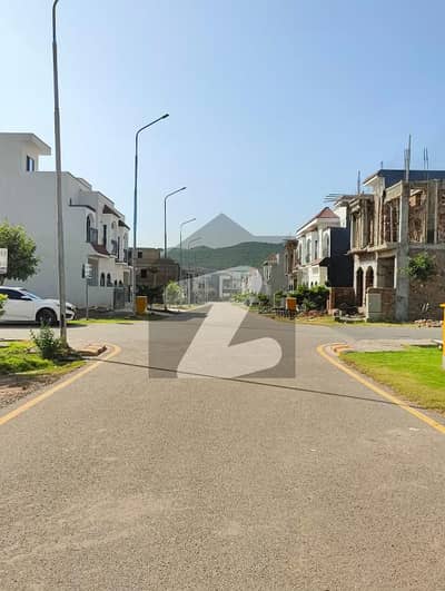 8 MARLA PLOT FOR SALE