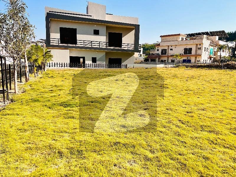 30 Marla Beautiful Designer House with Big Lawn. 30 Marla Beautiful Designer House with Big Lawn.