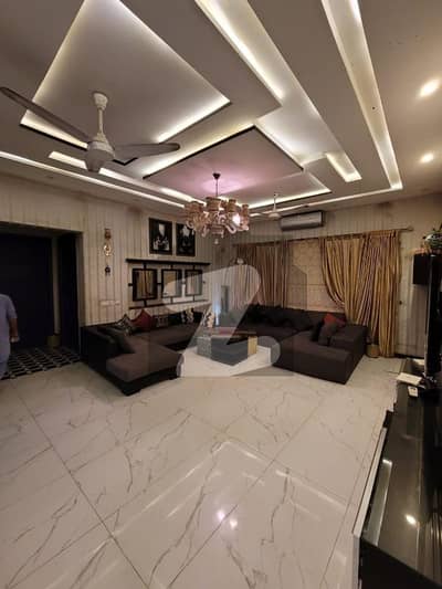 ڈی ایچ اے فیز 5 ڈیفنس (ڈی ایچ اے),لاہور میں 5 کمروں کا 1 کنال مکان 2.99 لاکھ میں کرایہ پر دستیاب ہے۔ ڈی ایچ اے فیز 5 ڈیفنس (ڈی ایچ اے),لاہور میں 5 کمروں کا 1 کنال مکان 2.99 لاکھ میں کرایہ پر دستیاب ہے۔