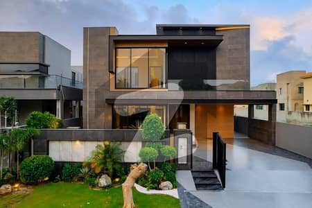 Fully Furnished 1 Kanal House In DHA Phase 7, Near RAYA Fairways, Solid Build, Hot Location. Fully Furnished 1 Kanal House In DHA Phase 7, Near RAYA Fairways, Solid Build, Hot Location.