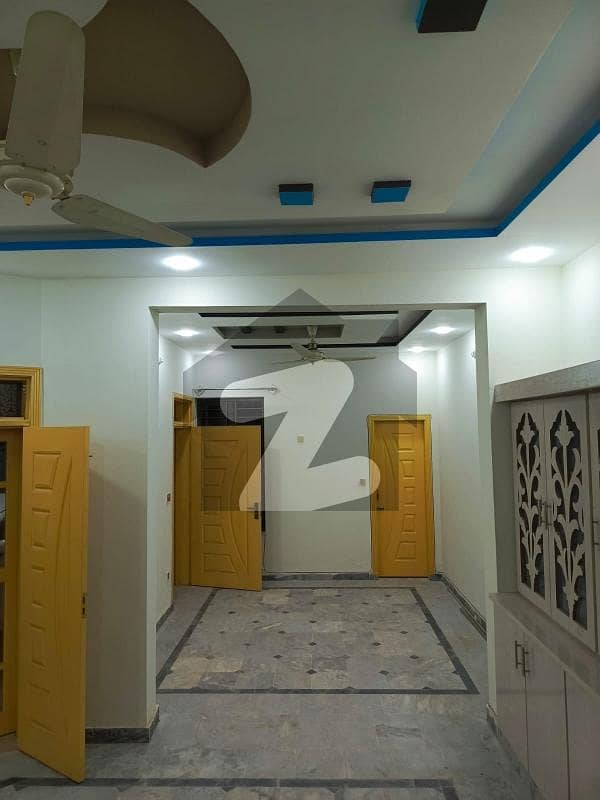 RAWAL TOWN 3 ROOM GROUND OR 1ST FLOOR 9M OFFICE BECHLOR FAMILY. 65000 RAWAL TOWN 3 ROOM GROUND OR 1ST FLOOR 9M OFFICE BECHLOR FAMILY. 65000