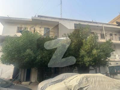 گلشنِ اقبال گلشنِ اقبال ٹاؤن,کراچی میں 11 کمروں کا 8 کنال مکان 45.0 لاکھ میں کرایہ پر دستیاب ہے۔
