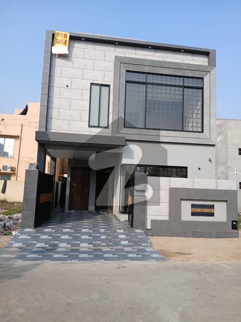 5 MARLA BRAND NEW BEAUTIFUL HOUSE IS AVAILABLE FOR SALE IN DHA PHASE 11 RAHBAR SECTOR 2 LAHORE 5 MARLA BRAND NEW BEAUTIFUL HOUSE IS AVAILABLE FOR SALE IN DHA PHASE 11 RAHBAR SECTOR 2 LAHORE