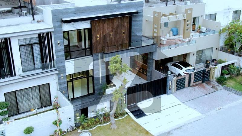 For Sale 10 Marla Slightly Used Modern House In Prime Location For Sale 10 Marla Slightly Used Modern House In Prime Location