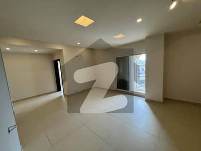 بحریہ ٹاؤن ۔ سفاری ولاز 3 بحریہ ٹاؤن راولپنڈی,راولپنڈی میں 2 کمروں کا 7 مرلہ فلیٹ 2.6 کروڑ میں برائے فروخت۔