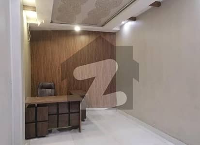 والٹن روڈ لاہور میں 3 مرلہ دکان 3.0 کروڑ میں برائے فروخت۔