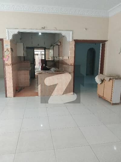 240 SQRYARD FIRST FLOOR 3BDD TILED FLOORING BLOCK 5 GULSHAN IQBAL