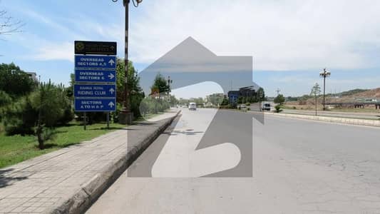 Overseas Enclave 1 Available 1 Kanal Residential Plot located at Ideal location Near to Dominion Mall and School Overseas Enclave 1 Available 1 Kanal Residential Plot located at Ideal location Near to Dominion Mall and School